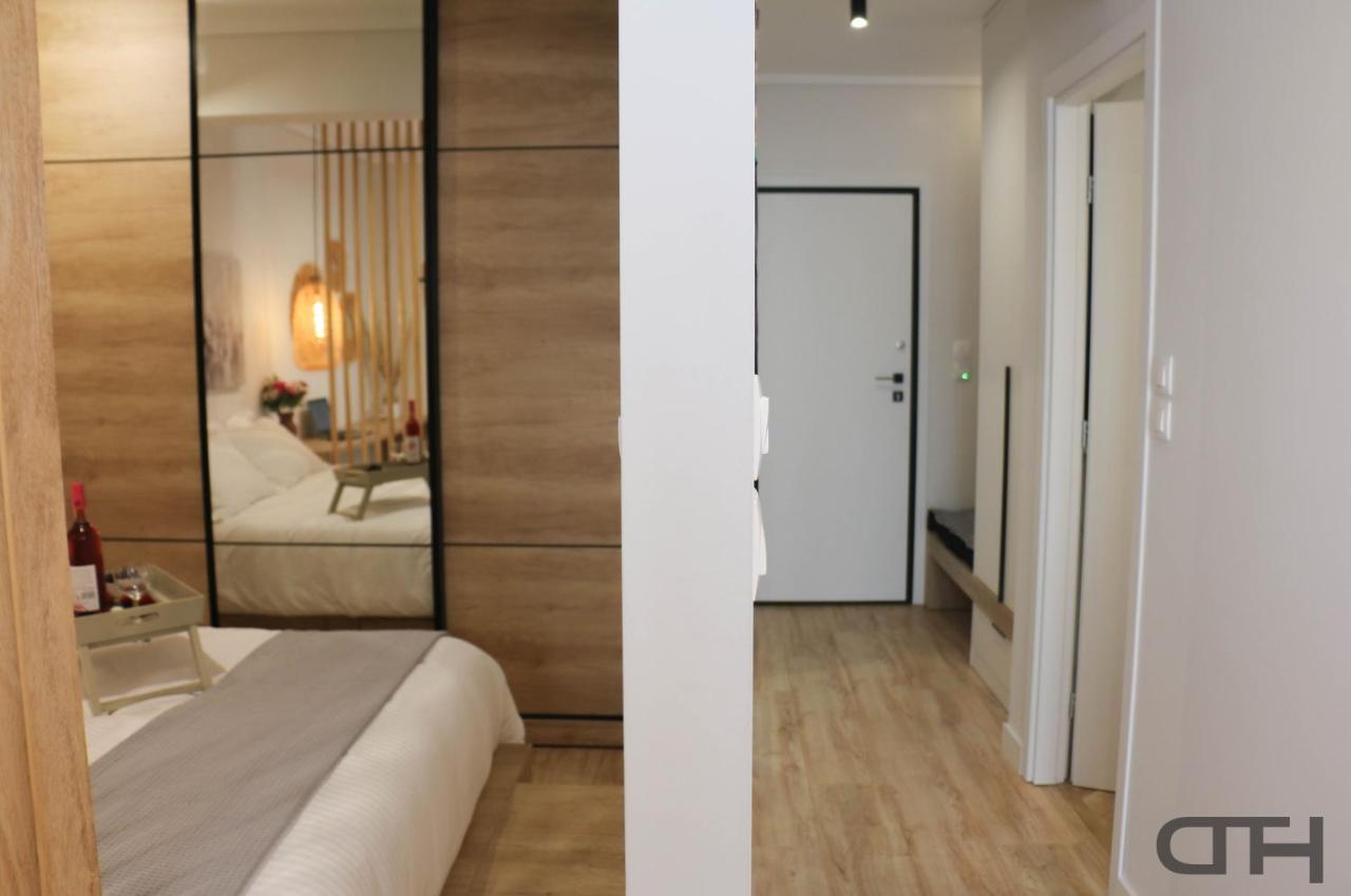 Luxury 80M2 Apartment With Balcony Downtown 塞萨洛尼基 外观 照片