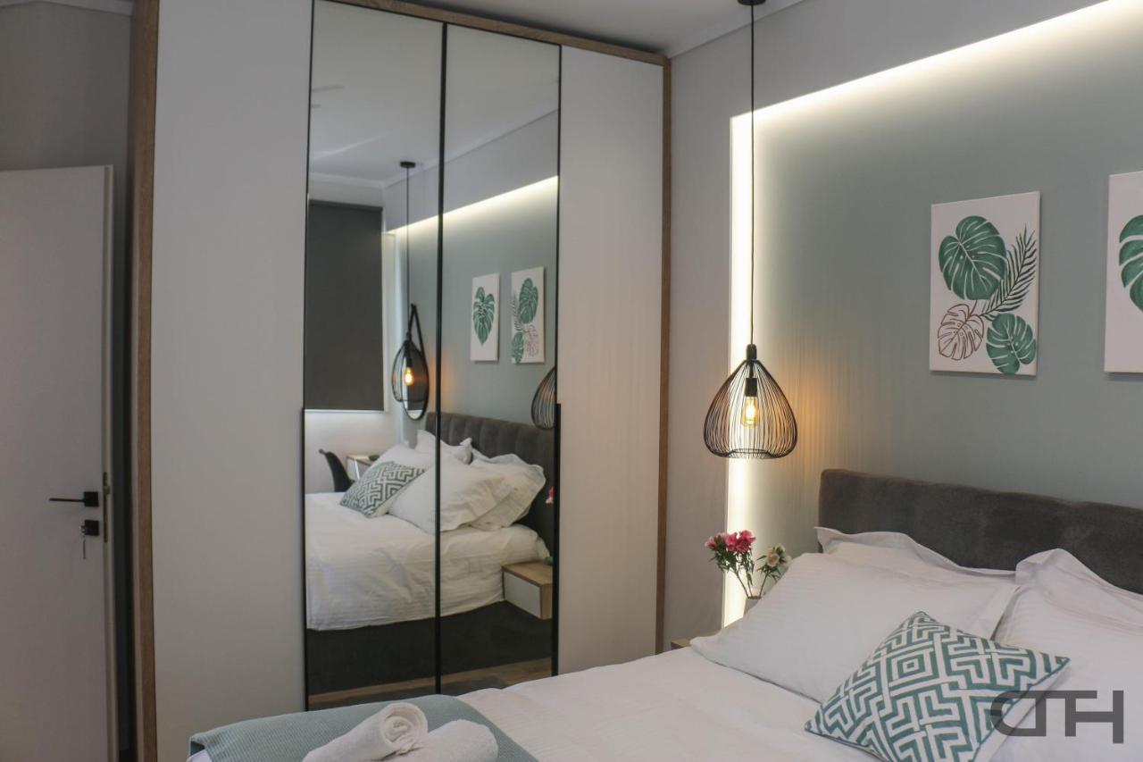 Luxury 80M2 Apartment With Balcony Downtown 塞萨洛尼基 外观 照片
