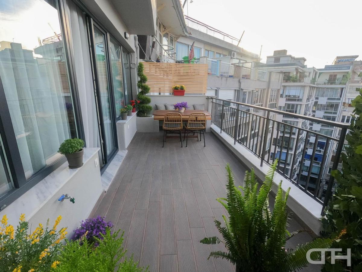 Luxury 80M2 Apartment With Balcony Downtown 塞萨洛尼基 外观 照片