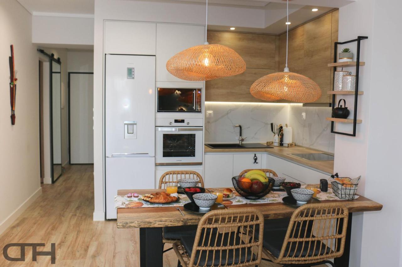 Luxury 80M2 Apartment With Balcony Downtown 塞萨洛尼基 外观 照片