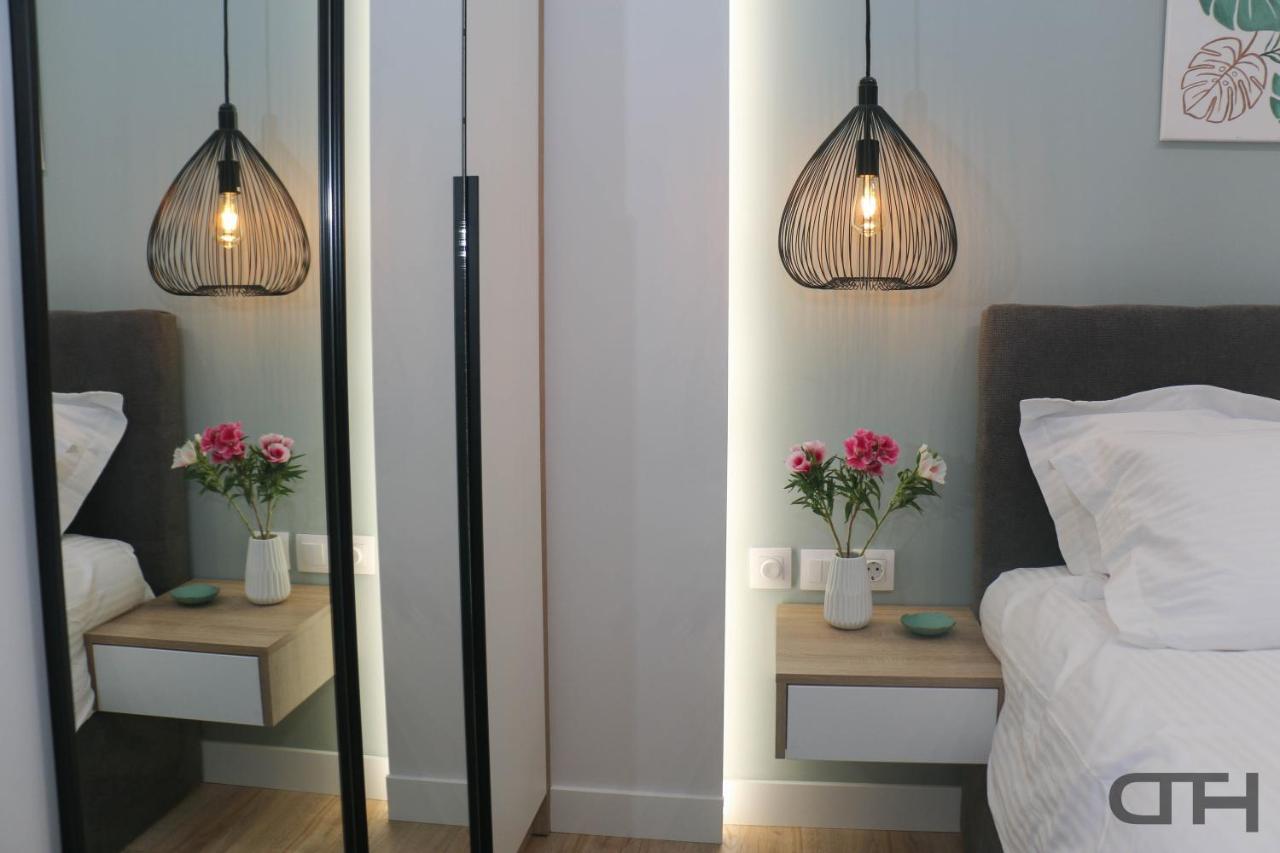 Luxury 80M2 Apartment With Balcony Downtown 塞萨洛尼基 外观 照片
